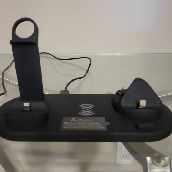 Charging Station - Picture 4 of 4